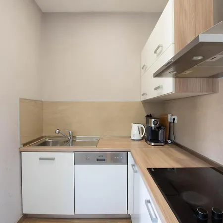 In Kastel Kambelovac With Kitchen *